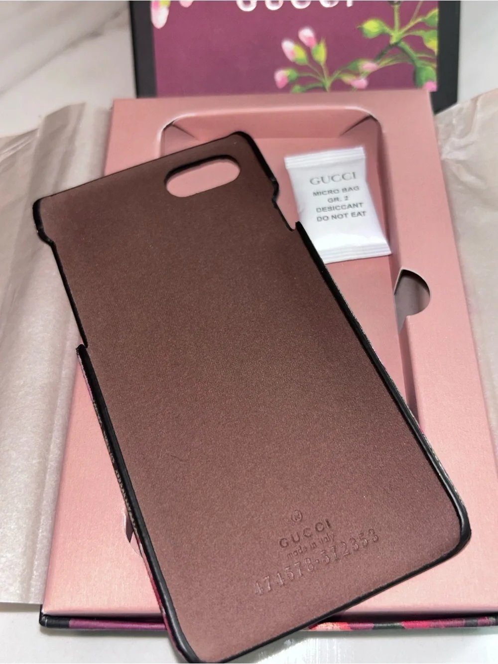 Gucci Authentic iPhone 7 or 8 Case NWOT GG Supreme Monogram Bloom Floral In Box